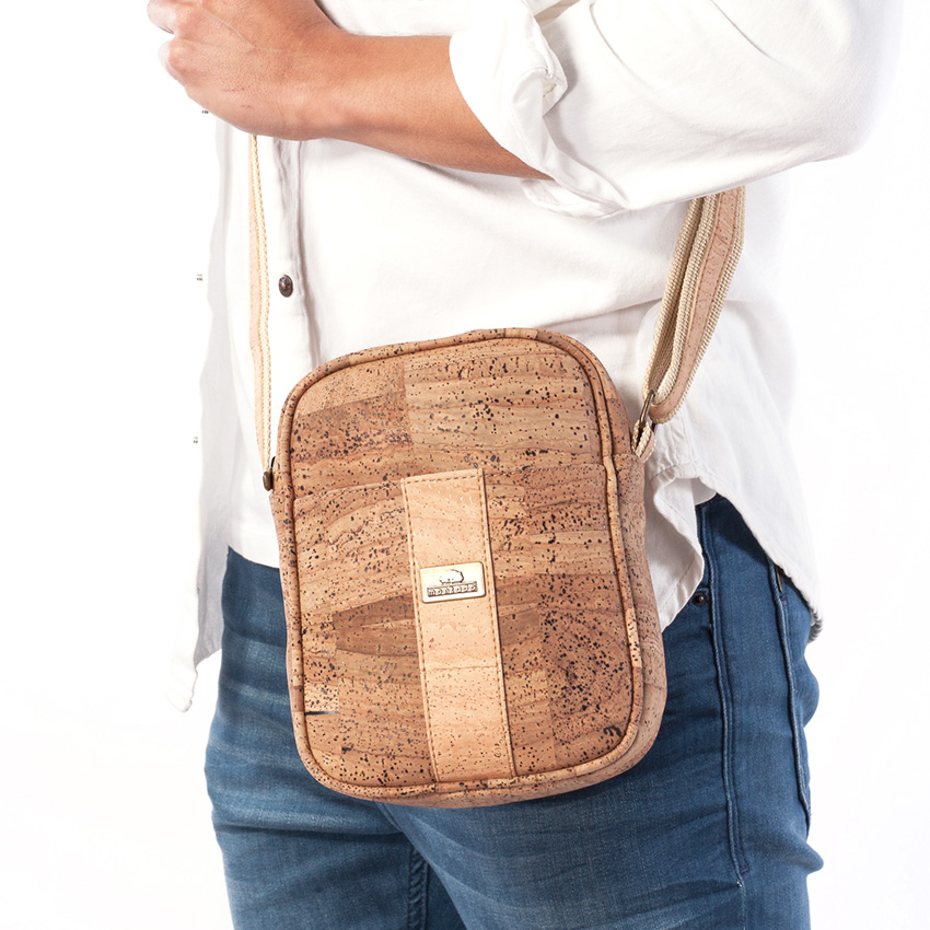 Umhängetasche / Reisetasche Umhängetasche / Reisetasche